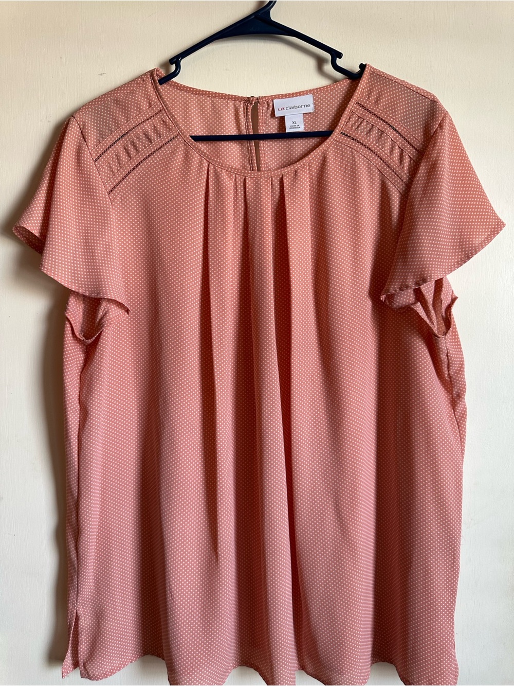 Liz Claiborne Coral Pink Dot Flutter Sleeve Blouse